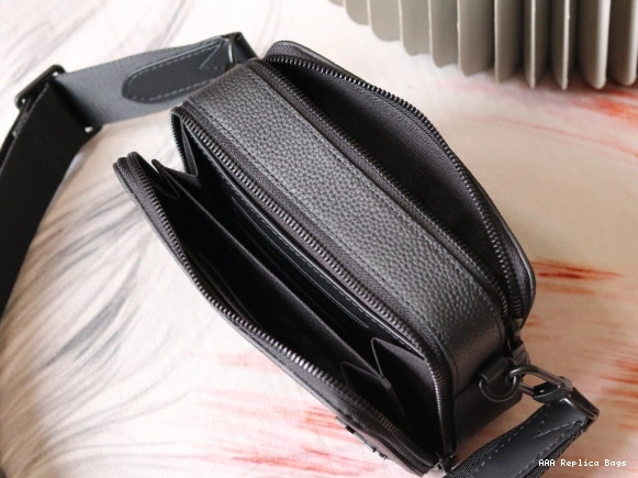 Aaa replica ru VUITTON LOUIS Alpha Wallet Wearable 0718